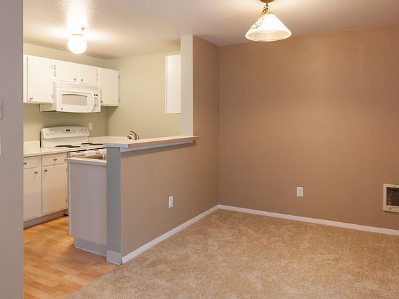 4th image of 12611 109th Ct NE APT J102