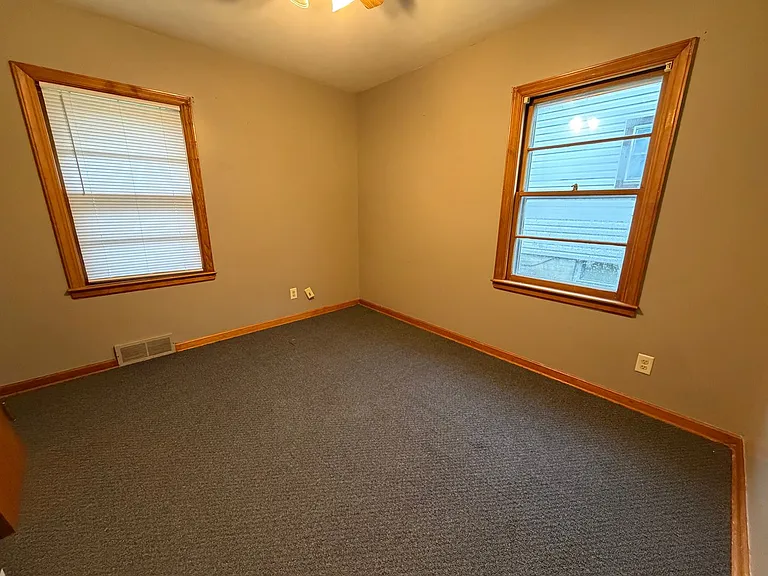 724 Ratone St — Photo 10