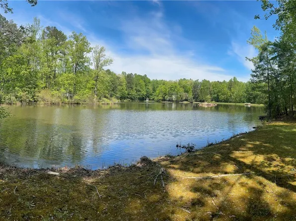 328 Perrow Ln, Manakin Sabot, VA 23103