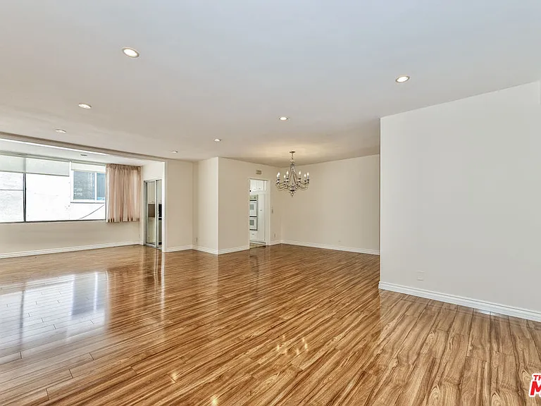 237 N Almont Dr #303 — Photo 2