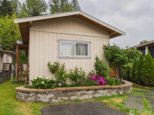 827 West Valley Highway #27, Kent, WA 98032