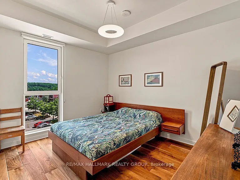 135 Barrette St #406 — Photo 27
