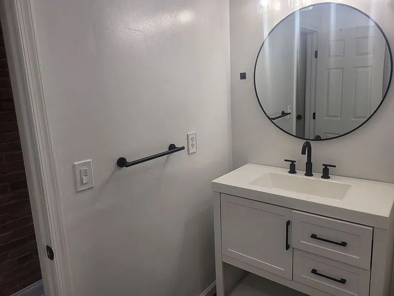 1411 Patapsco St — Photo 16