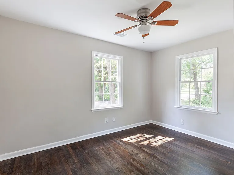 1889 N Ave NW — Photo 12