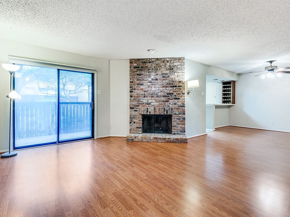 1st image of 15221 Berry Trl APT 1105