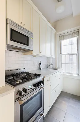 Sold by Compass | media 4