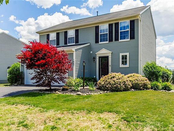 3rd image of 1467 Coral Dr