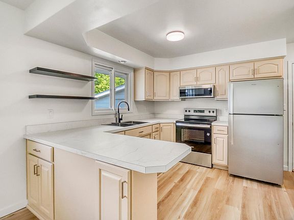 5th image of 2313 9th St S
