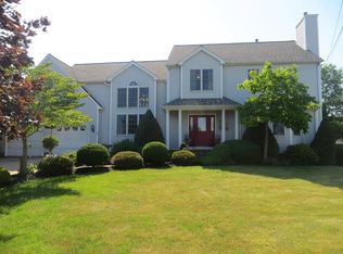 273 Olympic Rd, Somerset, MA 02726