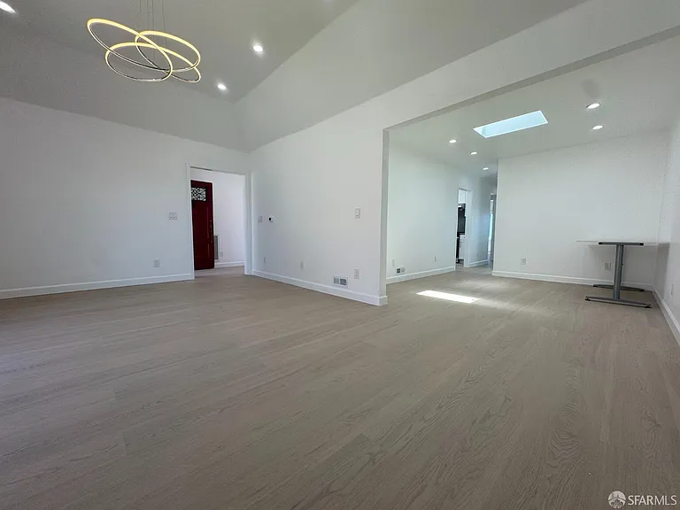 21 Rio Ct — Photo 6