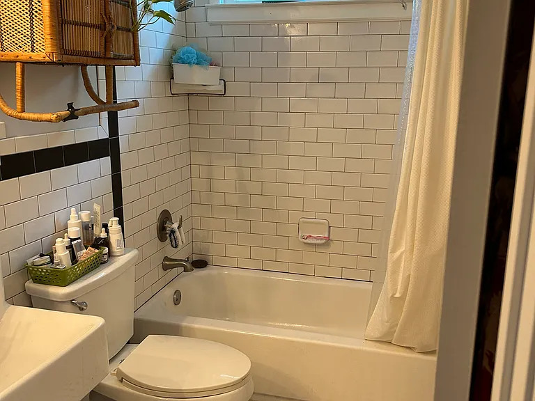 1106 Loring St SE — Photo 19
