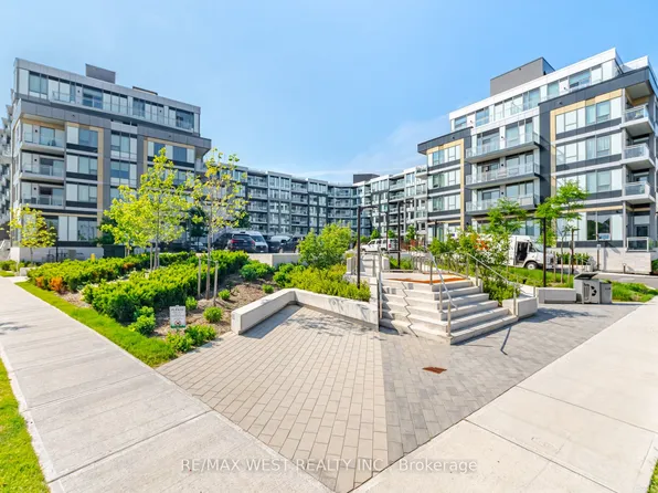 2501 Saw Whet Blvd, Oakville, ON