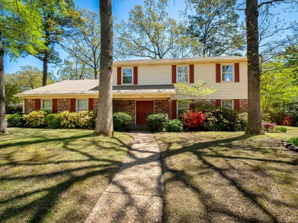 2413 Grist Mill Rd, Little Rock, AR 72227