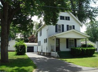 239 Salem St, Conneaut, OH 44030