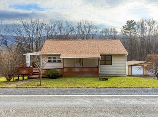 3176 Upper Rd, Shamokin, PA 17872
