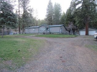 17217 Riveredge Rd, Klamath Falls, OR 97601