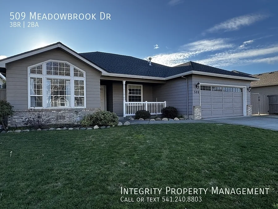3 bed, 1641 sqft, $2,300 — Photo 4