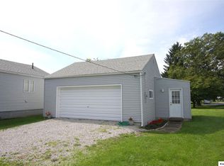 208 Adamson St, Mount Vernon, OH 43050