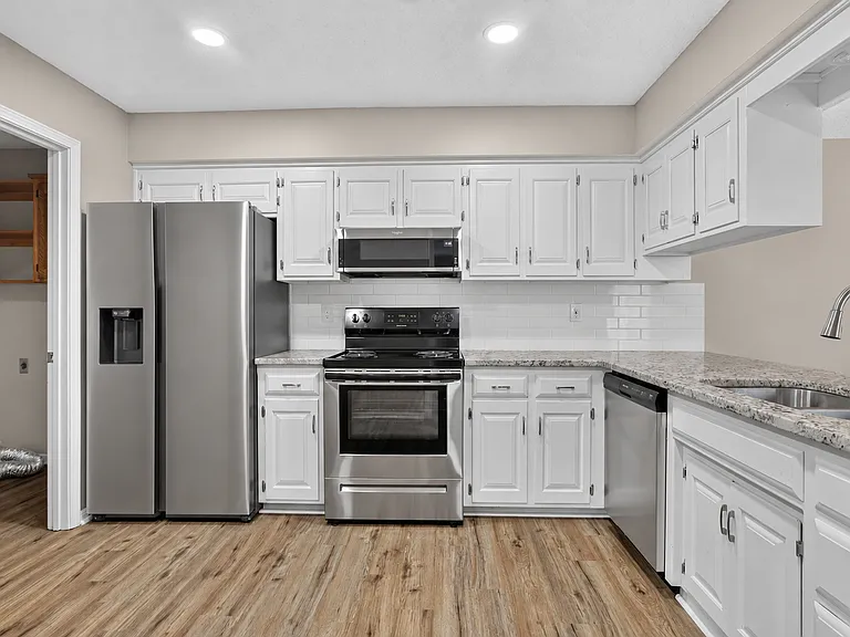 10800 W 116th St — Photo 27