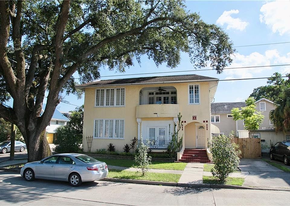 1st image of 4202-04 Fontainebleau Dr