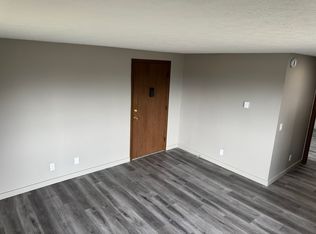 2005 Lincoln Way E APT 5, Massillon, OH