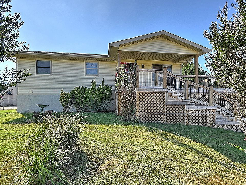 1st image of 112 Smith Ln