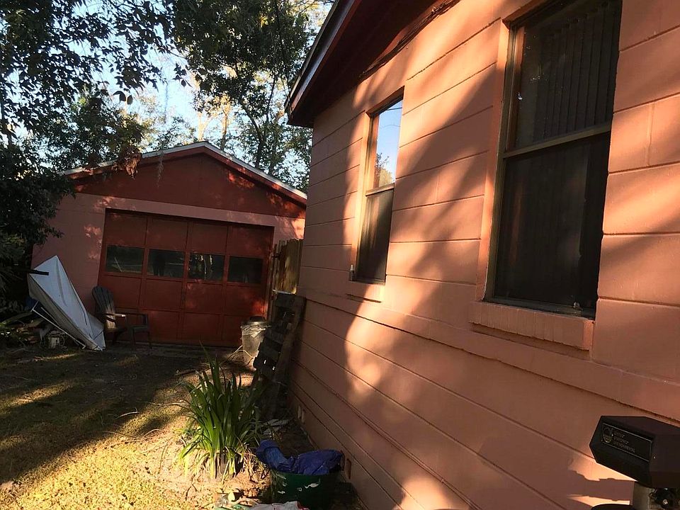 2nd image of 1613 Broward Rd