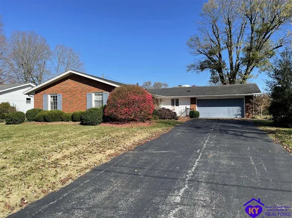 208 Skyline Dr, Campbellsville, KY 42718