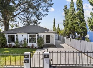 11451 Calvert St, North Hollywood, CA 91606