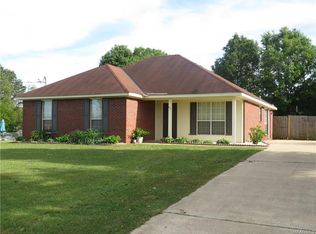 89 Country Side Ln, Elmore, AL 36025