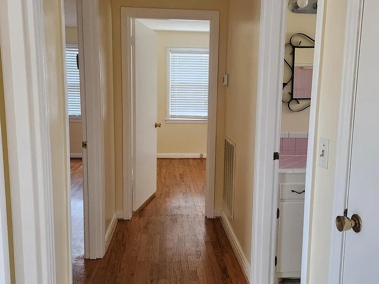 729 Howse Ave — Photo 11