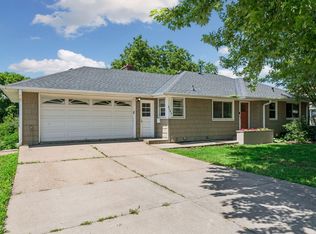 3104 Silver Lake Rd NE, Minneapolis, MN 55418