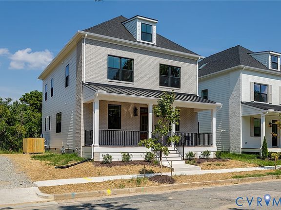 2nd image of 3208 Rueger St