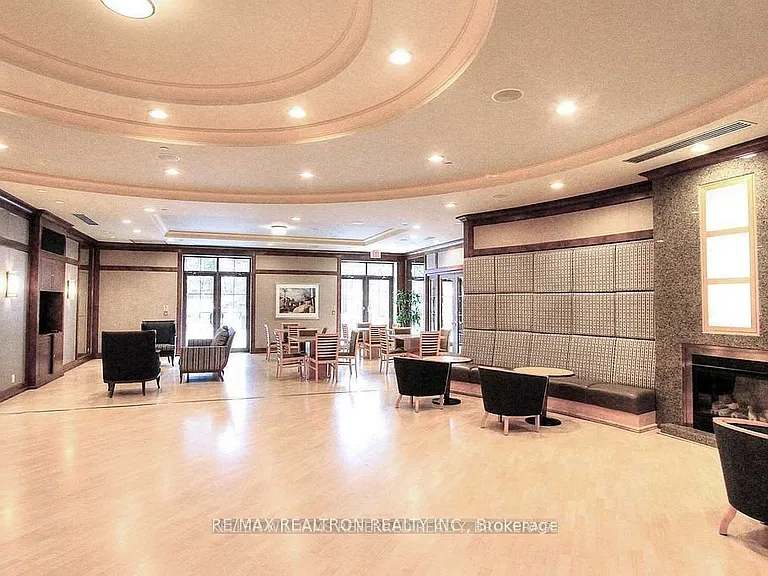 80 Harrison Garden Blvd #116 — Photo 21