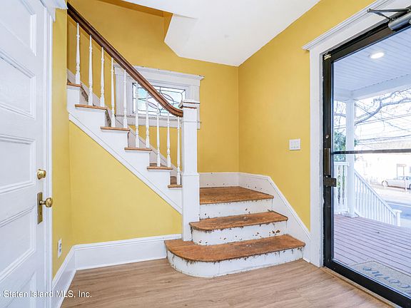 5th image of 7247 Amboy Rd