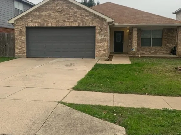 516 Tweeter Dr, Fort Worth, TX 76108