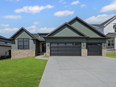 704 Isabella Dr, Mahomet, IL, 61853