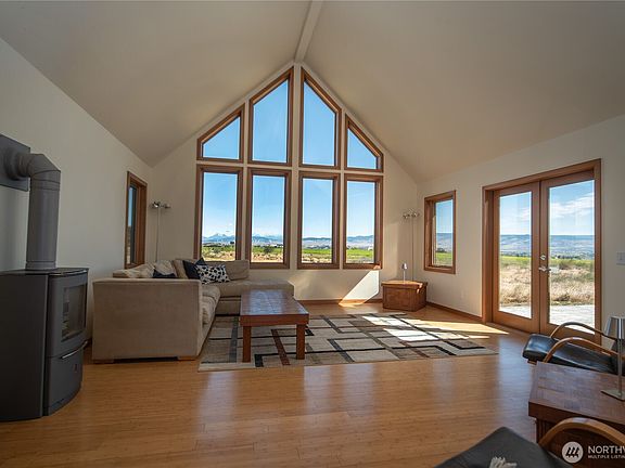 5th image of 4405 Cove Road