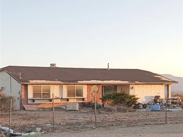 36749 Esaw Rd, Lucerne Valley, CA 92356