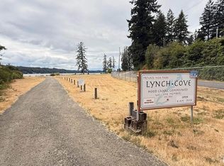 21 NE Bryan Ln, Belfair, WA 98528