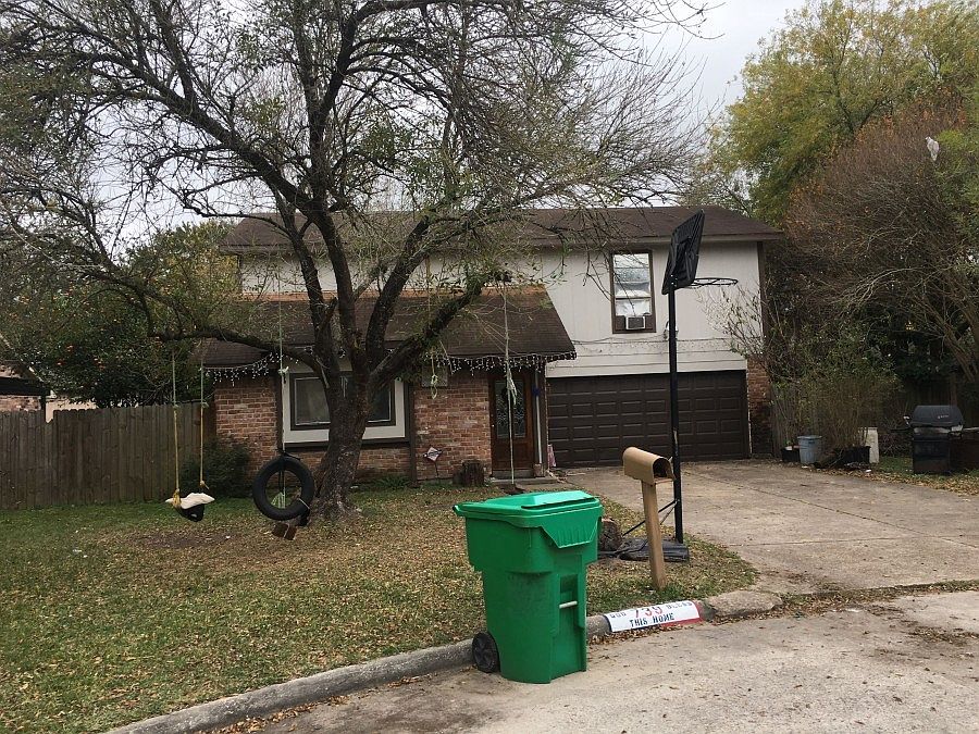 1st image of 739 Odessa Ct
