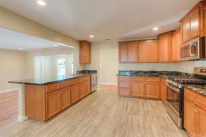 271 Canyon Highlands Dr — Photo 17