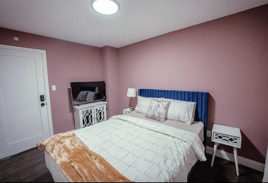 4 bed, 3448 sqft, $5,000 — Photo 3