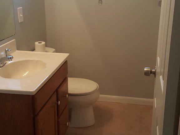 2nd image of 724 Nash Ave #House