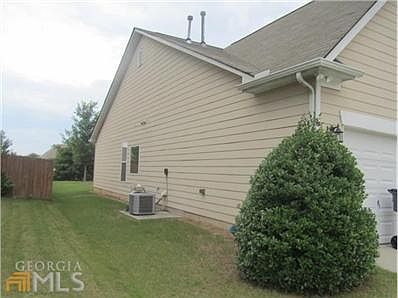 2nd image of 7352 Toccoa Cir