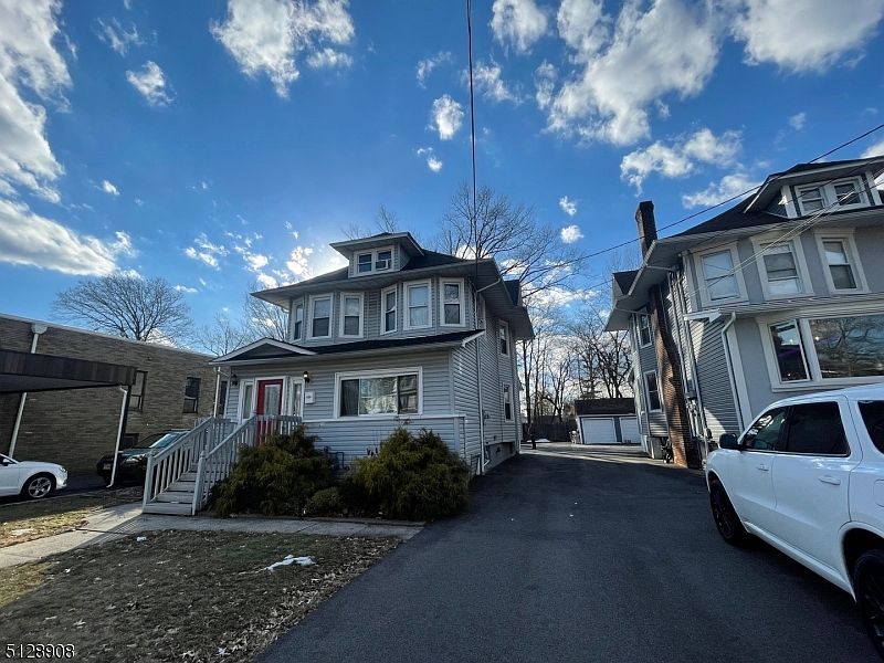 320 Chestnut St, Roselle Park, NJ 07204 Zillow