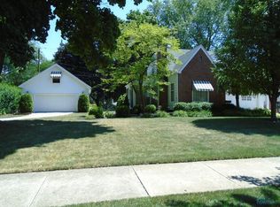 3703 Beverly Dr, Toledo, OH 43614