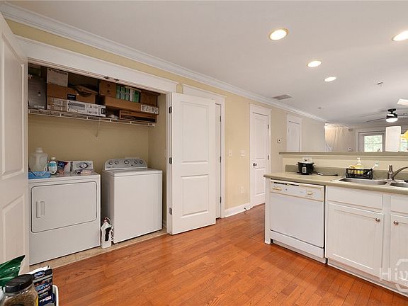 5th image of 1035 Barnett Shoals Road #628