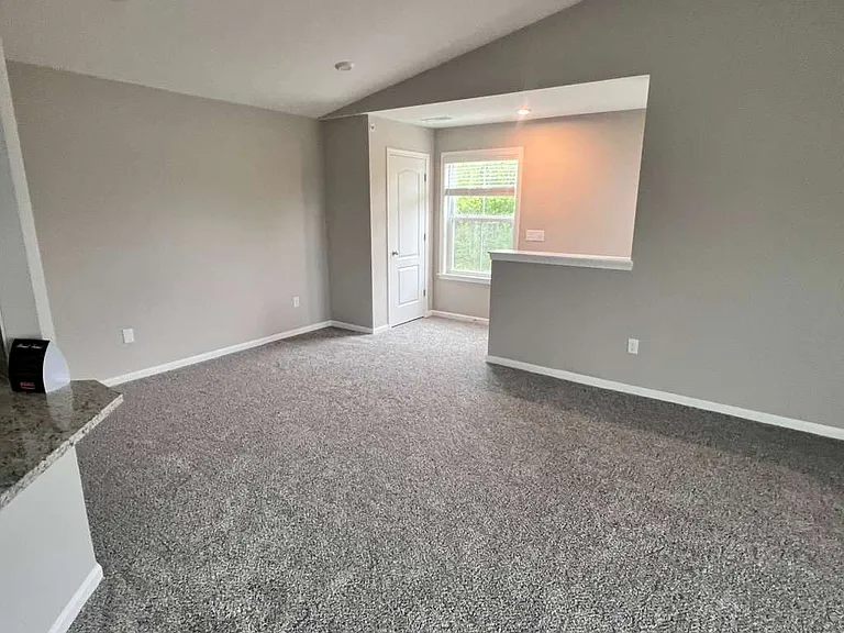 2659 Verdant Ln — Photo 5