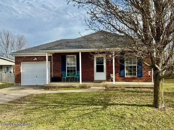 1114 Cedar Springs Pkwy, La Grange, KY 40031